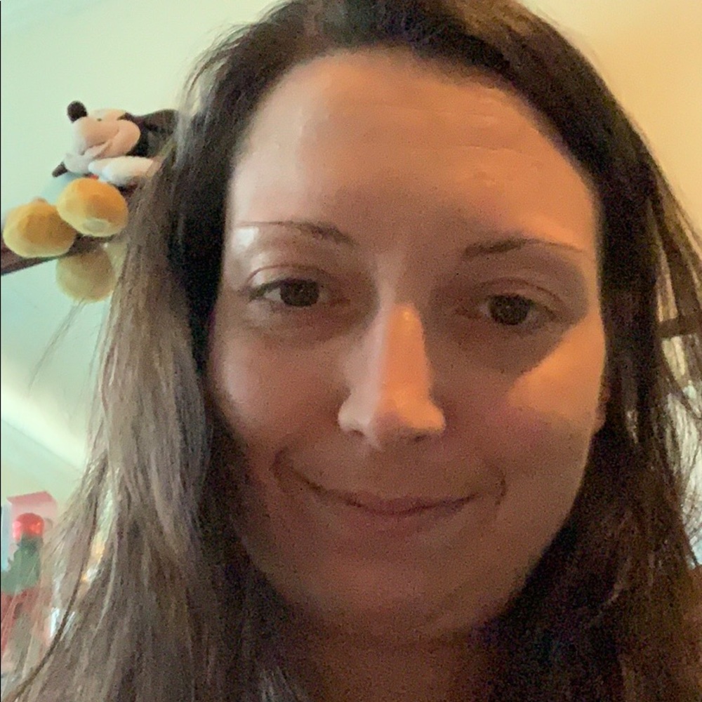 Meet your Posher, Rebecca